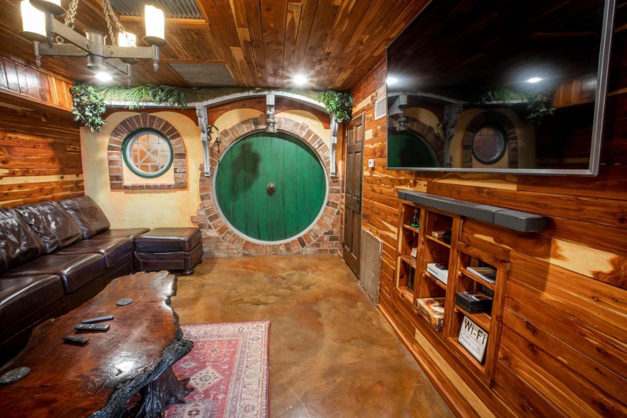 The Hobbit House, Fantasy Comes Home! Russellville Exterior foto